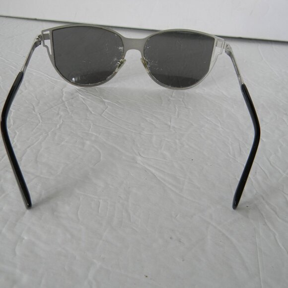 VERSACE WM\'S SILVER SUNGLASSES W/CASE AND BOX main image 11